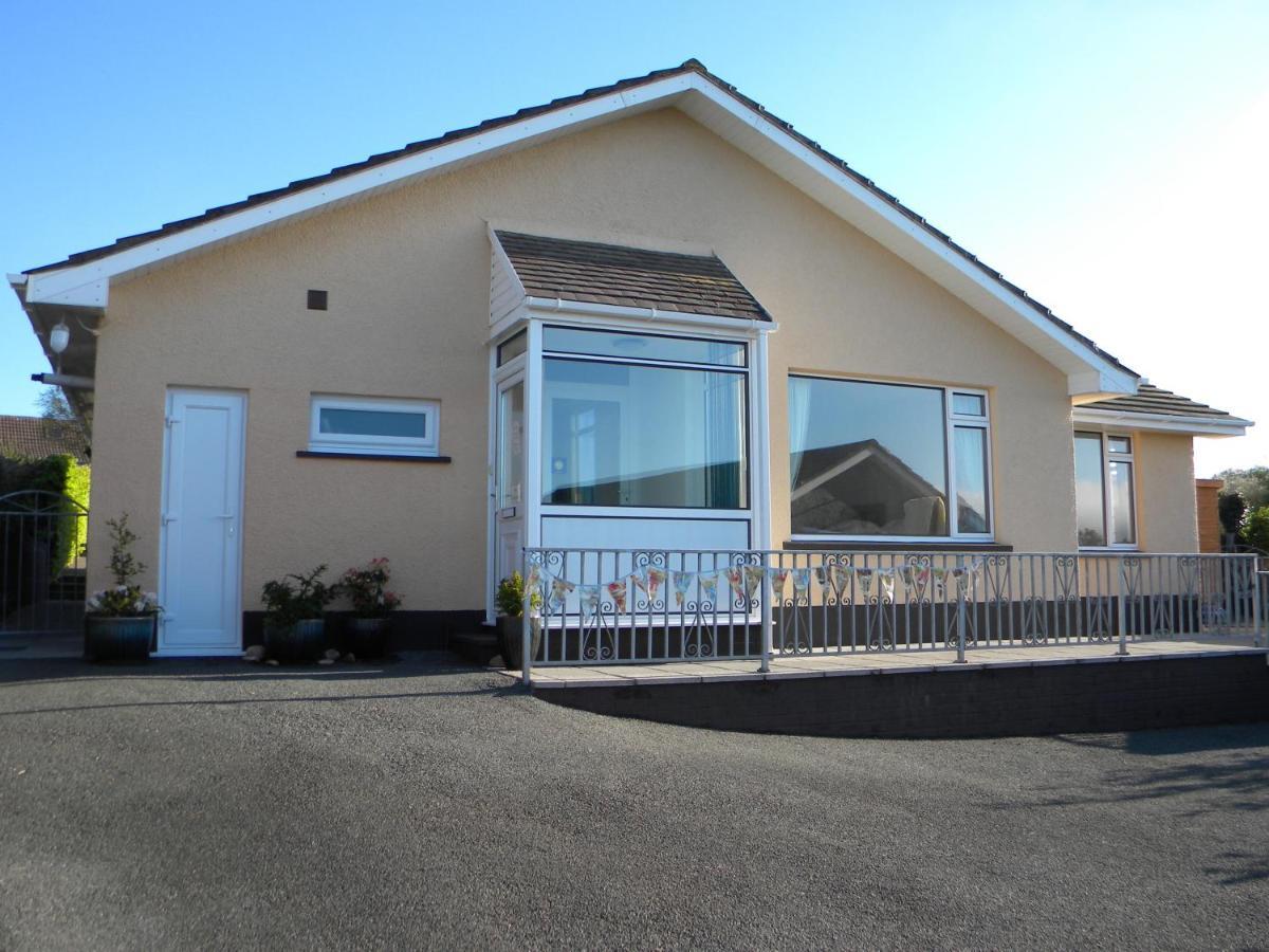 Rhoslan Bed & Breakfast Fishguard Exterior photo